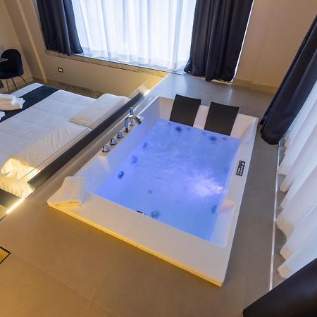Maximum Exclusive Suite & Spa Παλέρμο Εξωτερικό φωτογραφία