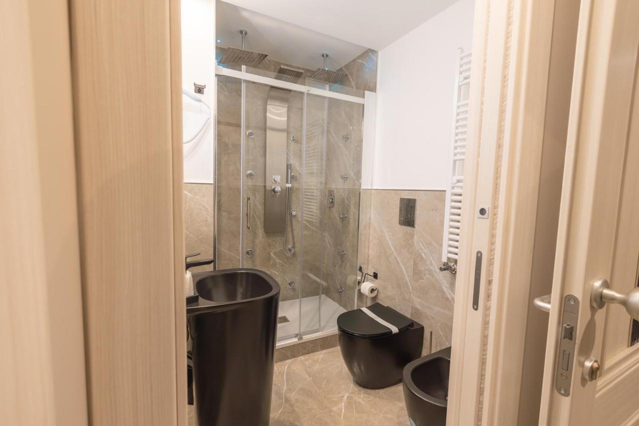 Maximum Exclusive Suite & Spa Παλέρμο Εξωτερικό φωτογραφία