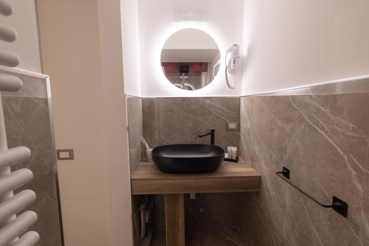 Maximum Exclusive Suite & Spa Παλέρμο Εξωτερικό φωτογραφία